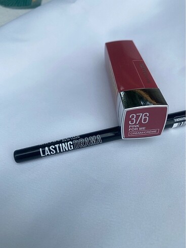Maybellıne 376 ruj ve göz kalemi