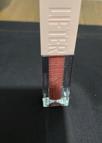 Maybelline Açık Bej Renkli Ruj