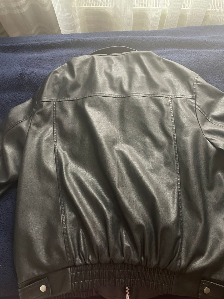 Siyah Kadın Deri Fermuarlı Ceket - Görsel 2