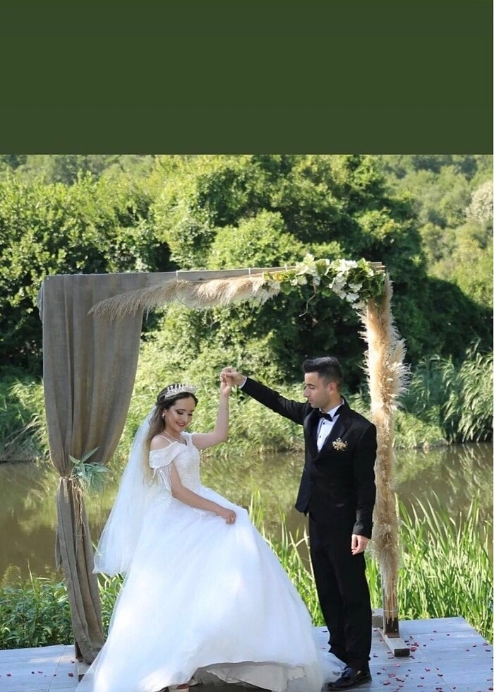 Madonna yaka gelinlik - Görsel 3