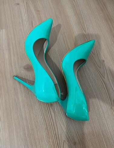 37 Beden Rugan stiletto 10cm yeşil