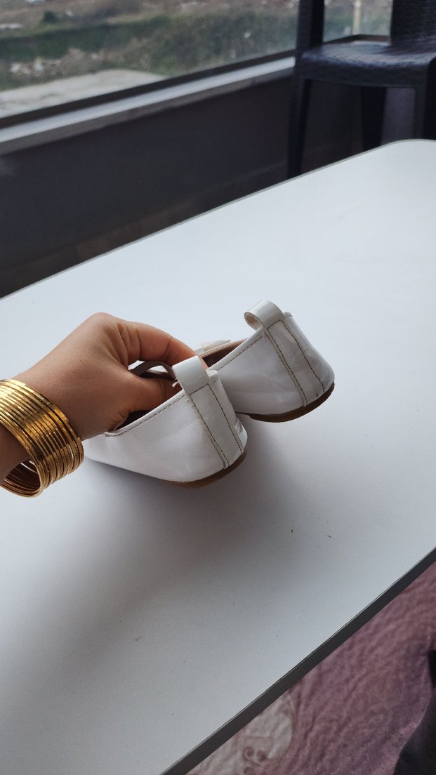 Kız Çocuk Beyaz Tokalı Babet - Görsel 3