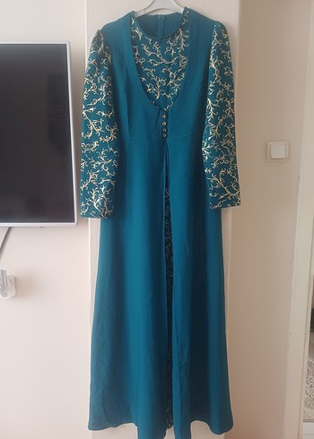 Nakış İşlemeli Turkuaz Uzun Elbise - Görsel 2