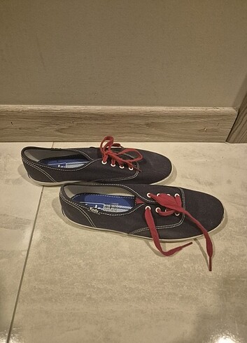 Keds, ayakkabi