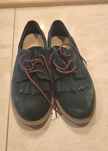 Clarks-Kadın Süet Püsküllü Oxford Ayakkabi