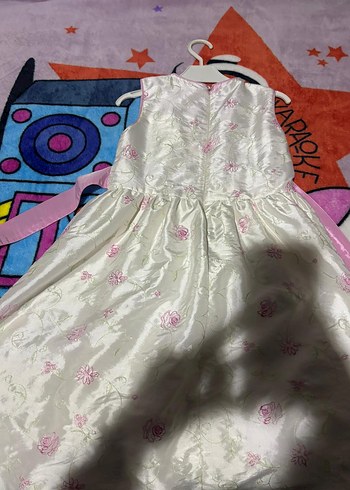 Kız Çocuk Beyaz V Yaka Pileli Elbise - Görsel 2