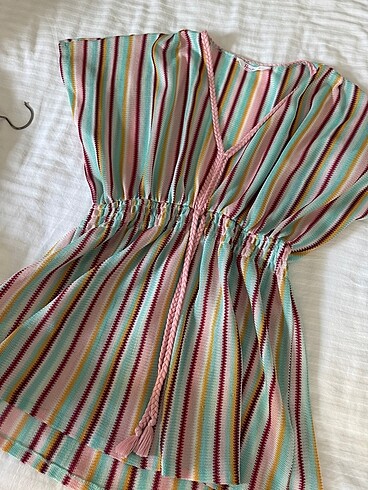 Bikini üzeri pareo