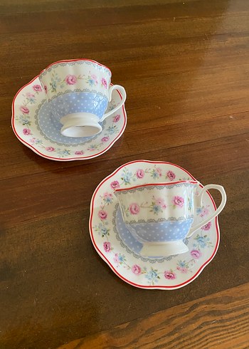 Pastel Mavi Çiçek Desenli Porselen Fincan Seti