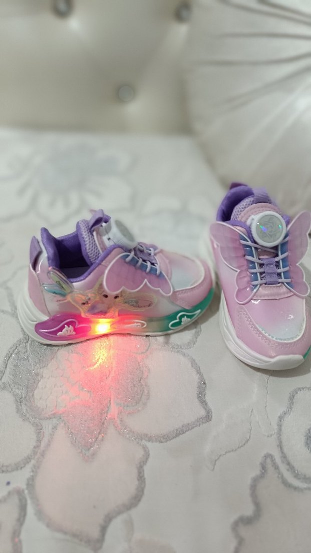 Kız Çocuk Beyaz Işıklı Sneaker - Görsel 2