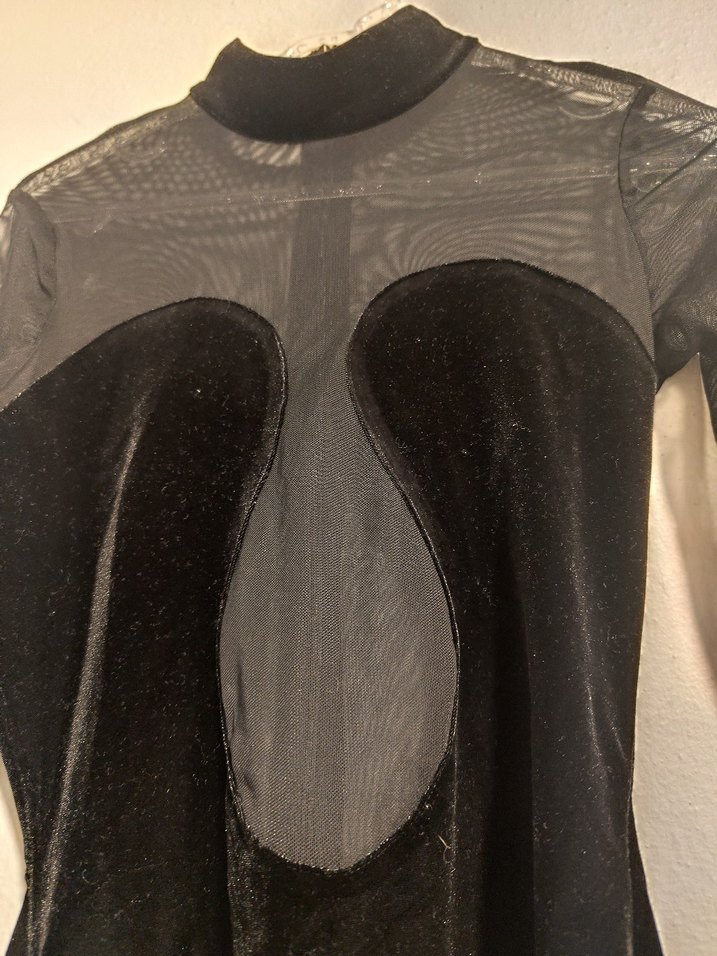 Uzun Kollu Yüksek Yakalı Siyah Transparan kadife Midi Elbise - Görsel 3