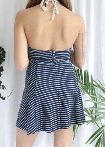 Lacivert Çizgili Pilili Midi Elbise - Görsel 4