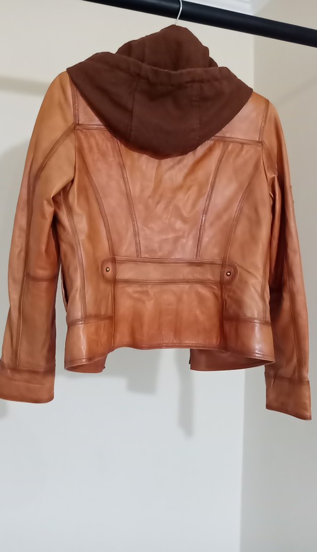 sıfır ayarında sorunsuz orjinal deri bayan mont - Görsel 4