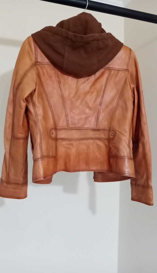 sıfır ayarında sorunsuz orjinal deri bayan mont - Görsel 5