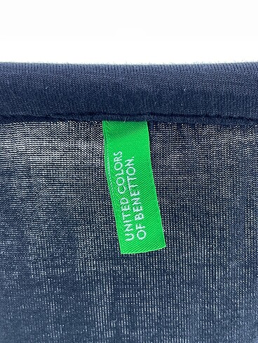 s Beden siyah Renk Benetton Bluz %70 İndirimli.