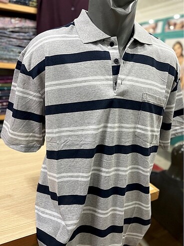 Erkek Polo Yaka Düğmeli Cepli T-shirt