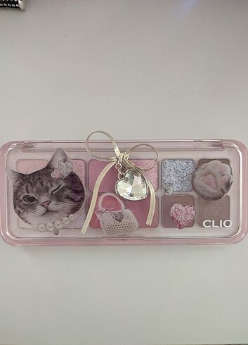 Clio Air pro eye palette 12 crystal paw 