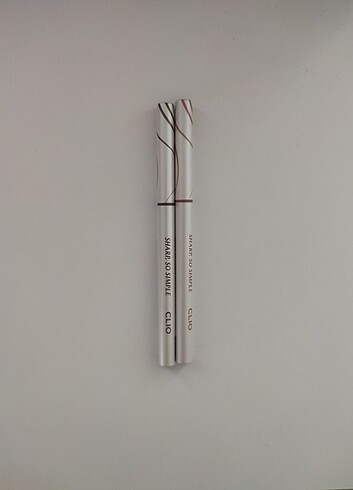 Clio ash brown ve coral göz kalemleri 