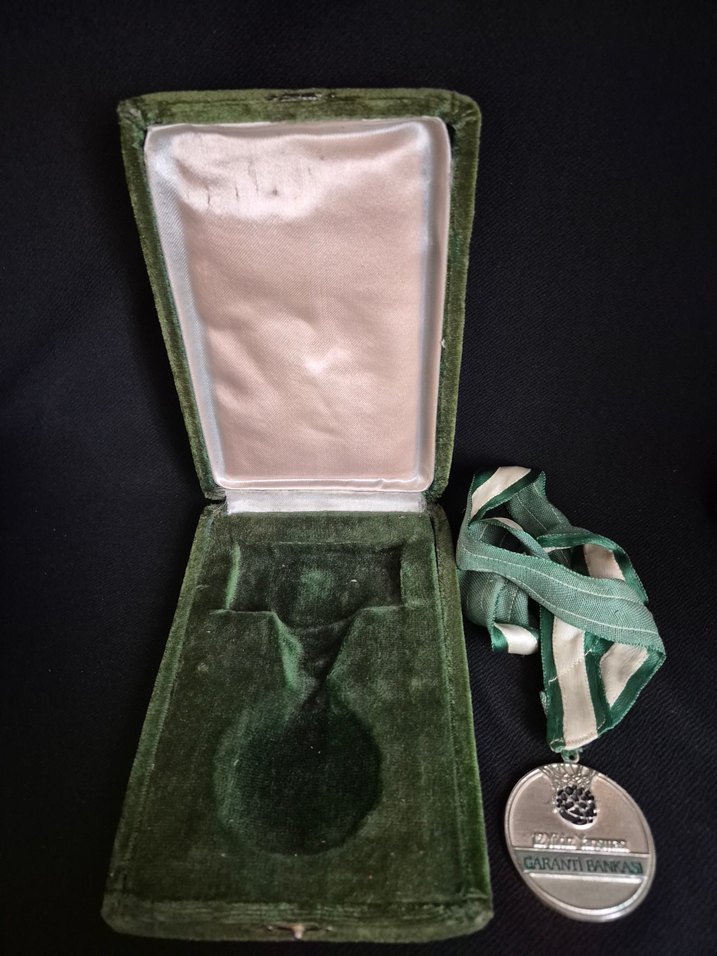 VİNTAGE GARANTİ BANKASI MADALYA - Görsel 3