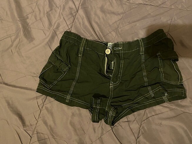 urban outfitters mini kot şort