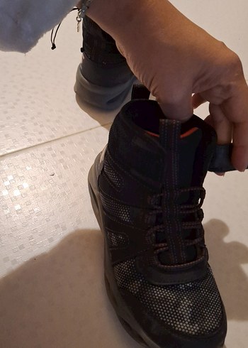 32 Beden siyah Renk Siyah Yılan Desenli Erkek Çocuk bot