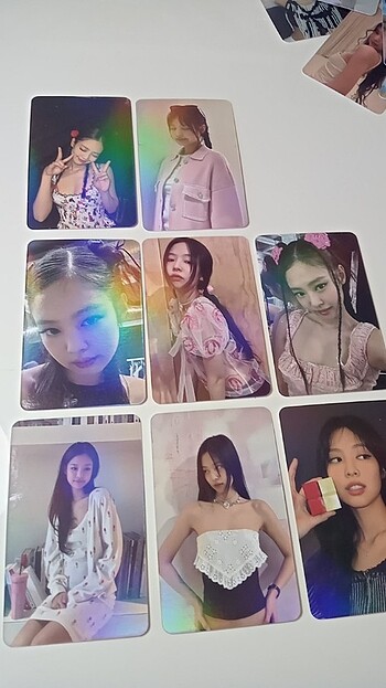 Jennie 8 adet hologramli arkalı önlü pc 
