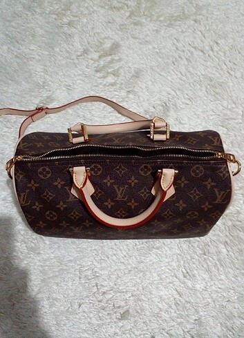  Beden Louis vuitton speedy model çanta