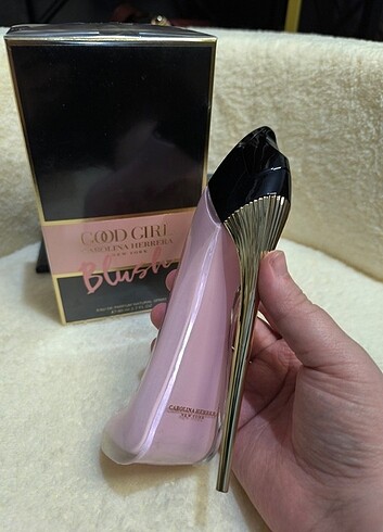 Carolina Herrera Good Girl Blush A++ Kadın Parfüm