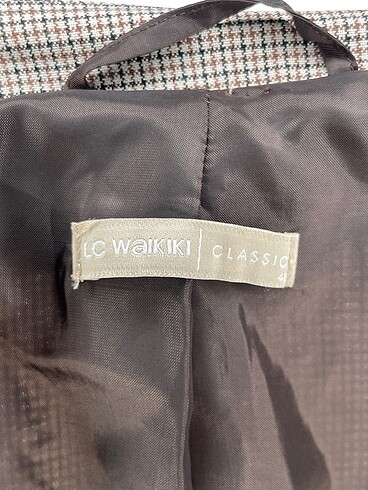 42 Beden çeşitli Renk LC Waikiki Blazer %70 İndirimli.