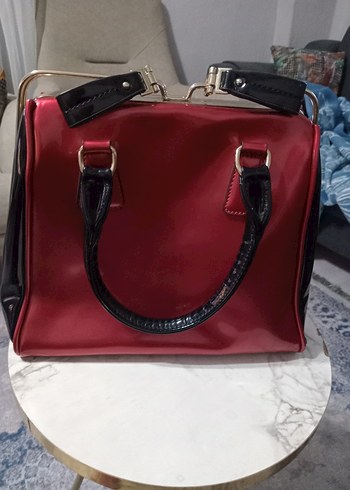 Kırmızı Deri Kadın Çanta - Görsel 2