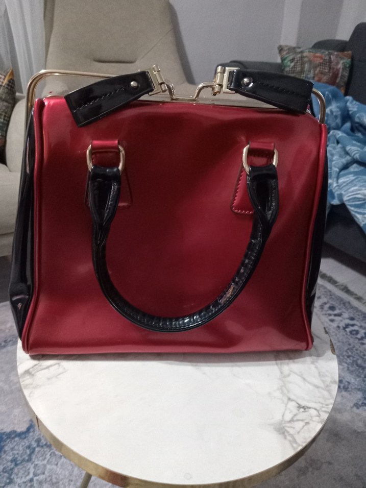 Kırmızı Deri Kadın Çanta - Görsel 2