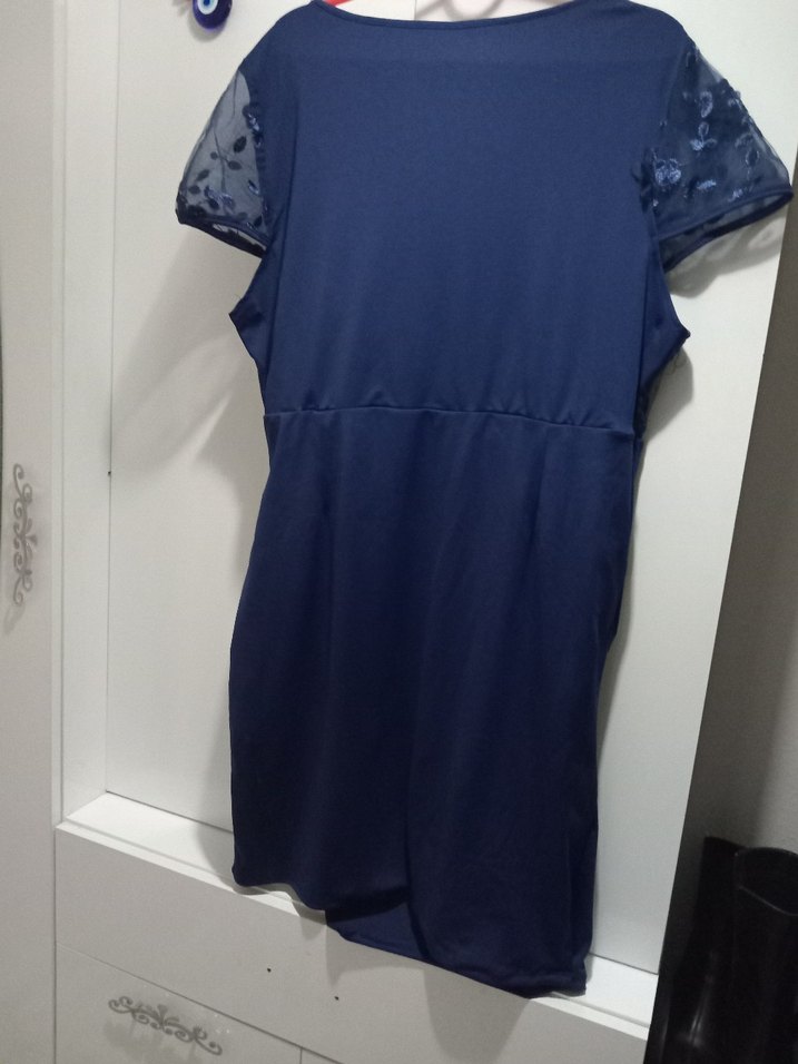 Drapeli Lacivert Midi V Yaka Kadın Elbise - Görsel 2