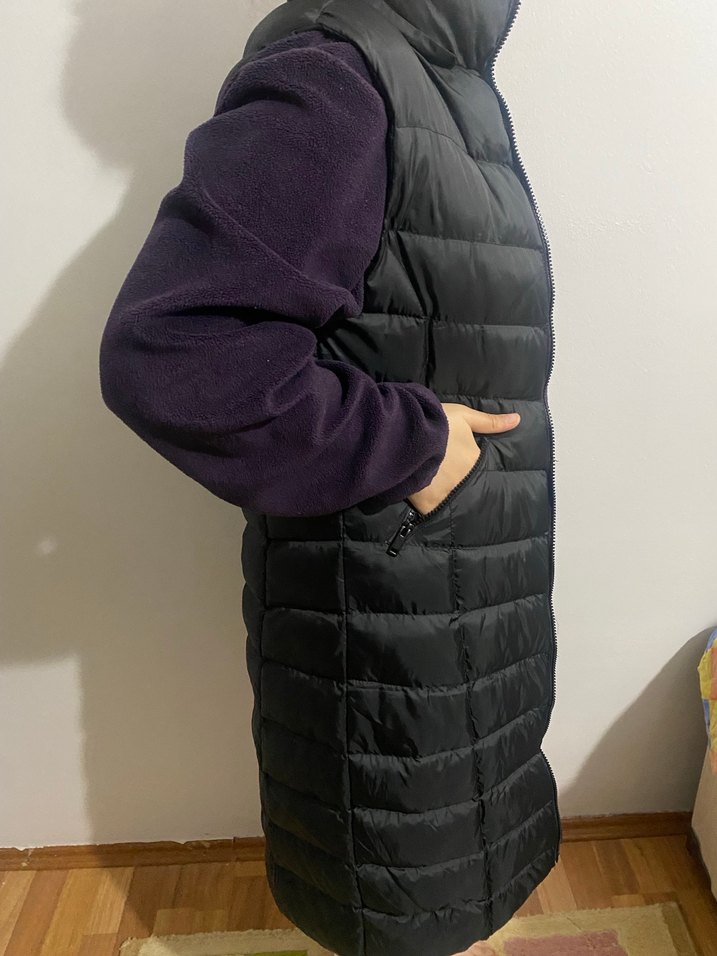 Siyah Yüksek Yakalı Kadın Şişme Yelek - Görsel 2