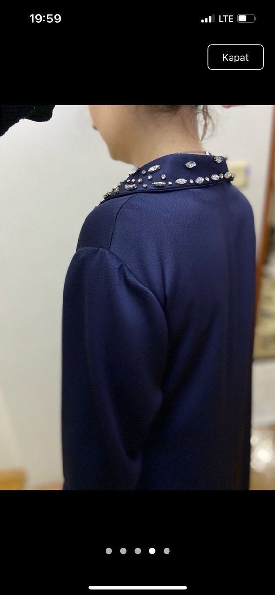 İnci İşlemeli Lacivert Uzun Abiye Elbise - Görsel 4