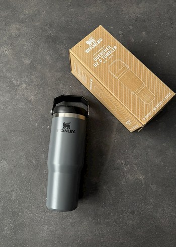 Stanley Quencher 1,18L Pipetli Termos - Görsel 12