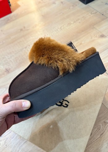 Ugg Funkette Yurdışı İthal Orjinal - Görsel 3