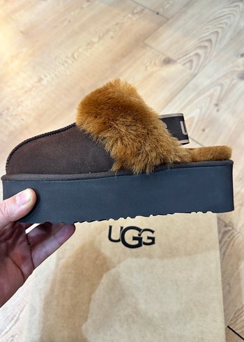 Ugg Funkette Yurdışı İthal Orjinal - Görsel 2