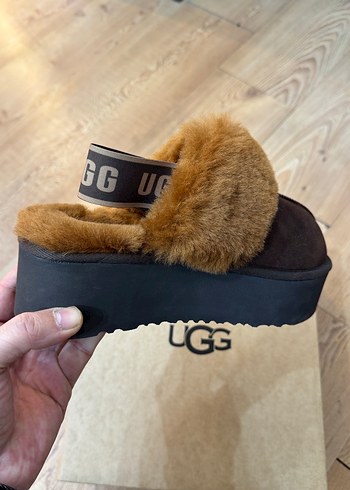 Ugg 38