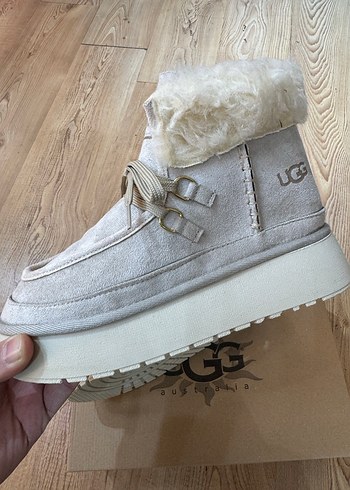 Ugg Kadın Bot Kürk Detaylı Üst Kalite - Görsel 3