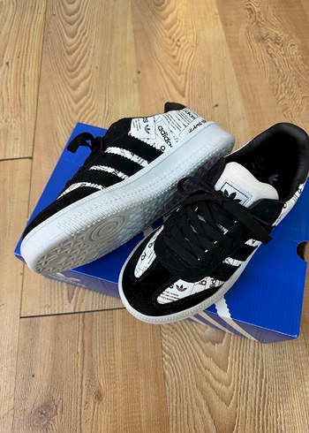 Adidas 38