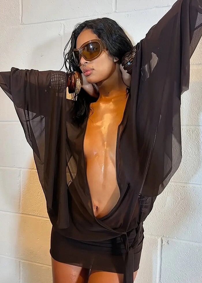 Transparan Pareo - Görsel 3