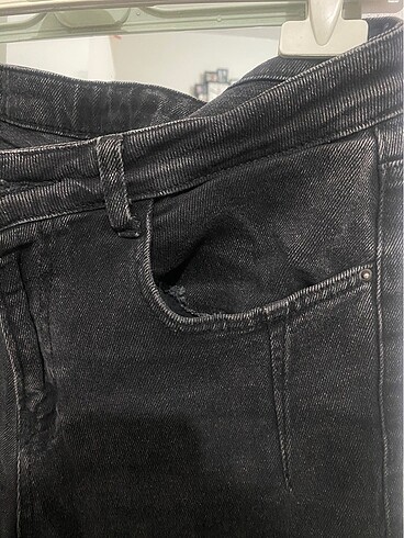 l Beden Kot jean