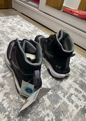 Hummel Su Geçirmez Bot Hiç Kullanılmamış - Görsel 2