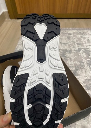 Hummel Su Geçirmez Bot Hiç Kullanılmamış - Görsel 4