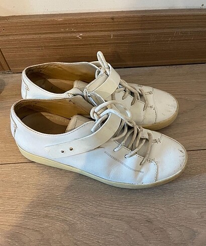 Giuseppe Zanotti sneakers