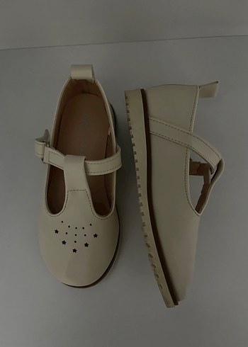 Beyaz Kemerli Kız Çocuk Babet Ayakkabı - Görsel 3