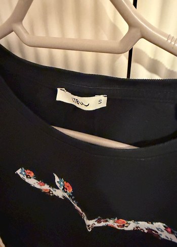 Siyah Baskılı Kısa Kollu Tişört ltb - Görsel 3