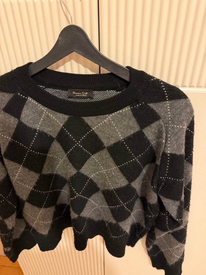 Kadın Gri Ekoseli Yün Kazak - Görsel 4