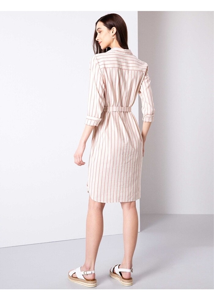 Gömlek yaka keten karışımlı nar çiçeği rengi dokuma elbise - Görsel 3