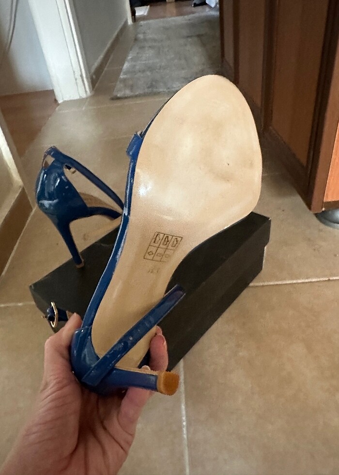 Yüksek Topuklu şık ayakkabı - Görsel 5