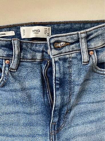 Mango Mango Jean